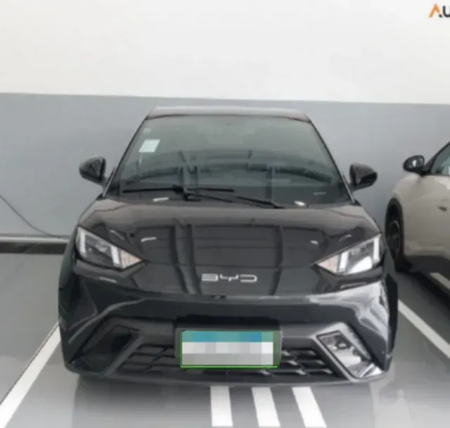 Foto de um jeep compass 4xe plug-in hybrid