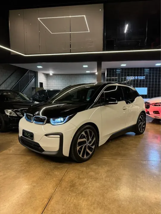 Foto de um bmw i3