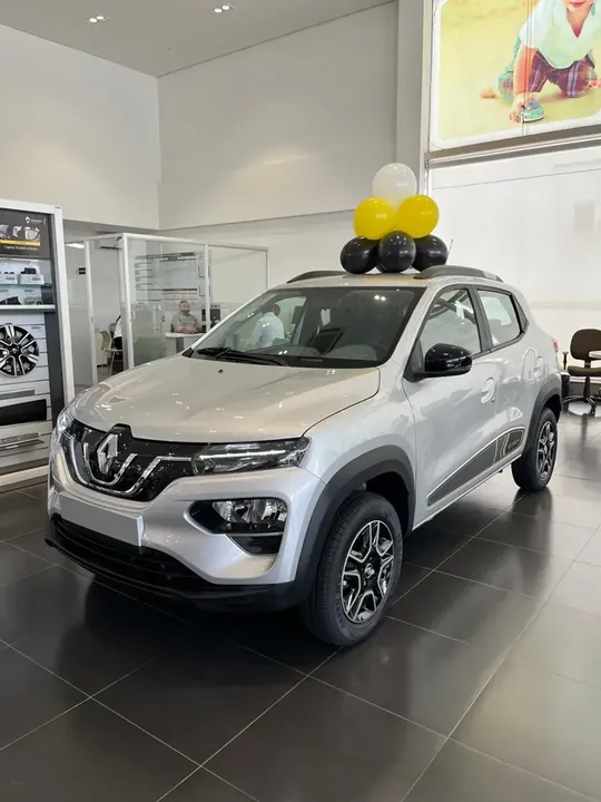 Foto de um renault kwid e-tech electric