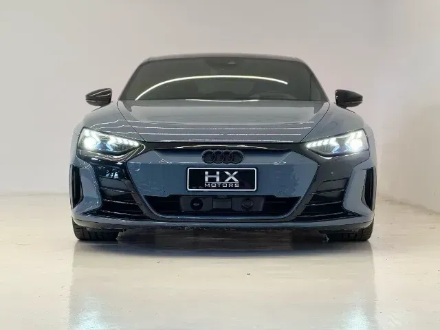 Foto de um audi rs e-tron gt