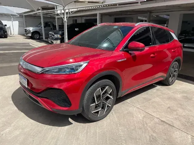 Foto de um byd yuan plus