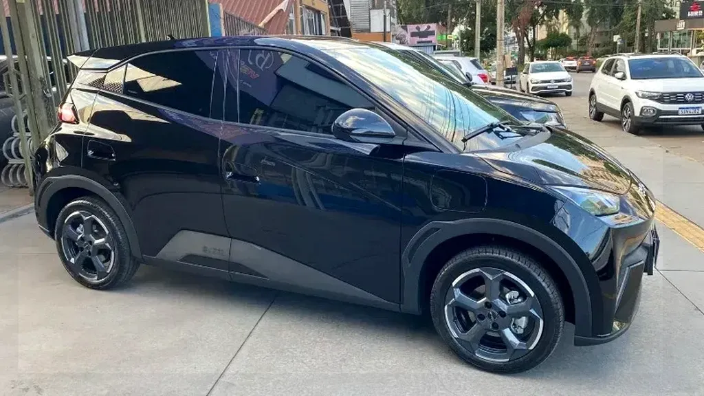 BYD Dolphin Mini