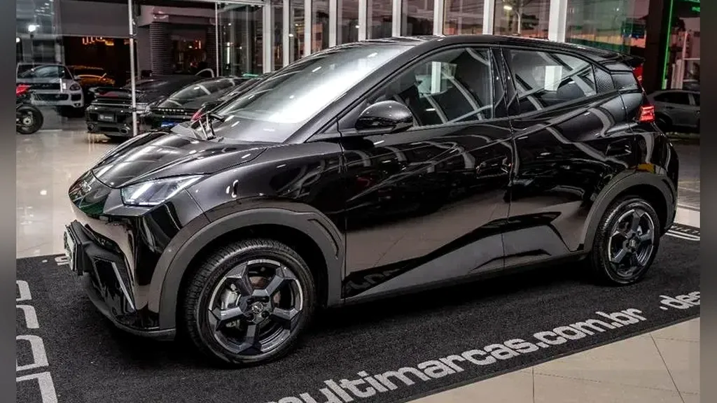 BYD Dolphin Mini