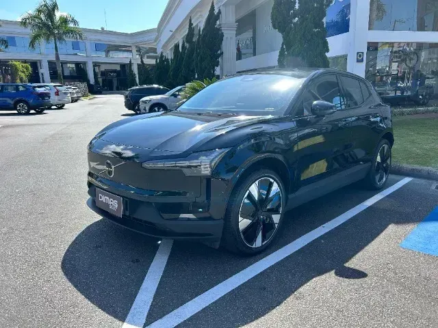 Foto de um volvo ex30