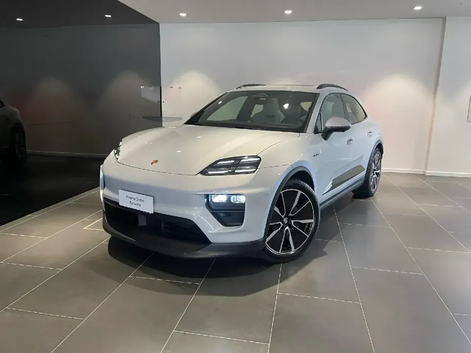 Foto de um porsche macan