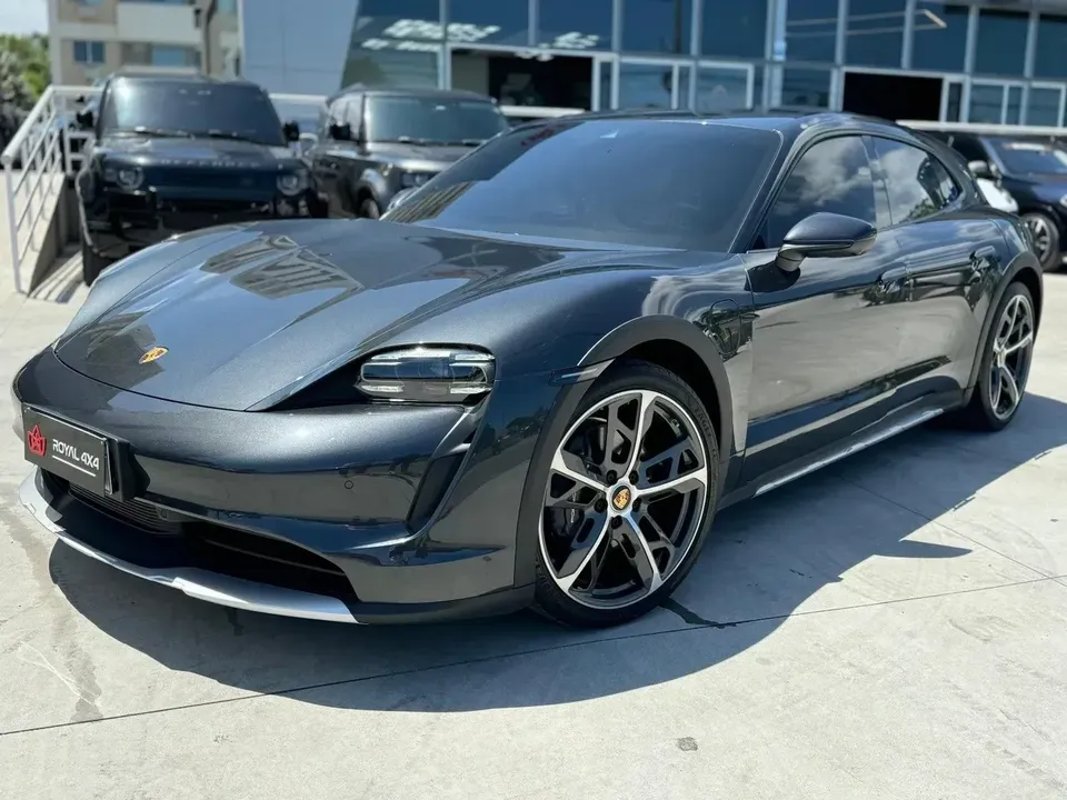 Foto de um porsche taycan