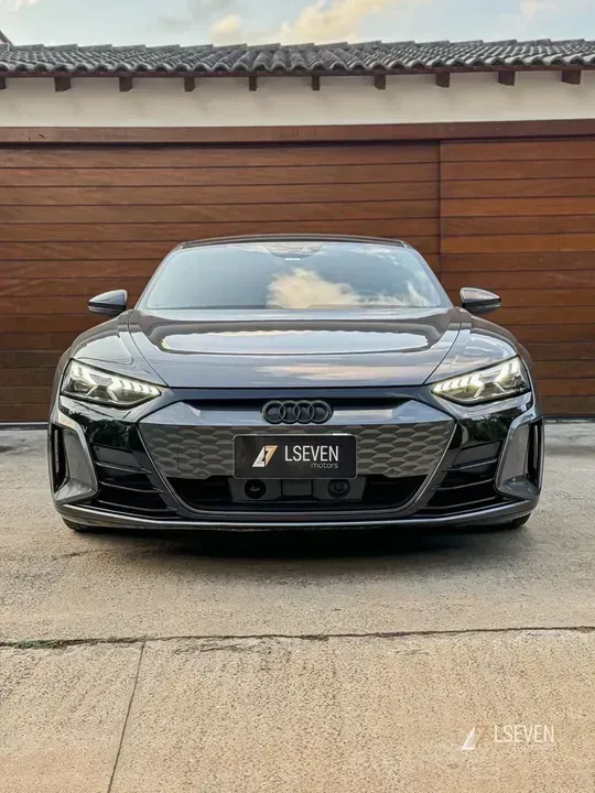 Foto de um audi e-tron gt