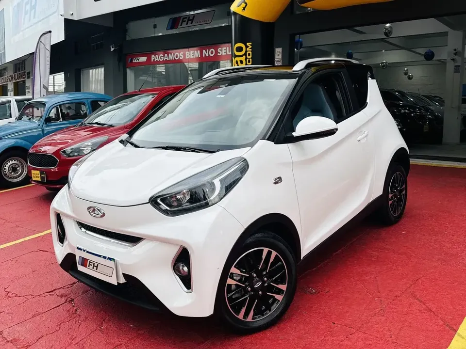 Foto de um chery icar
