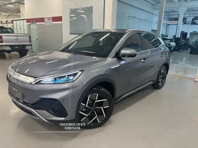 Foto de um byd yuan plus