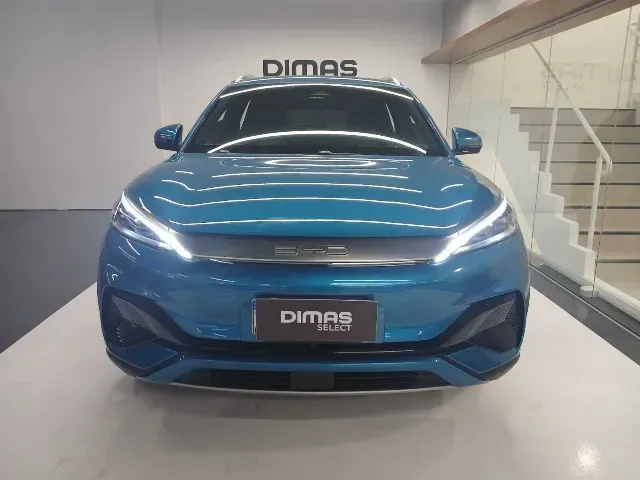 Foto de um byd yuan plus