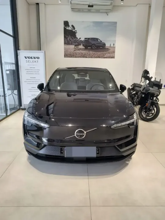 Foto de um volvo ex30