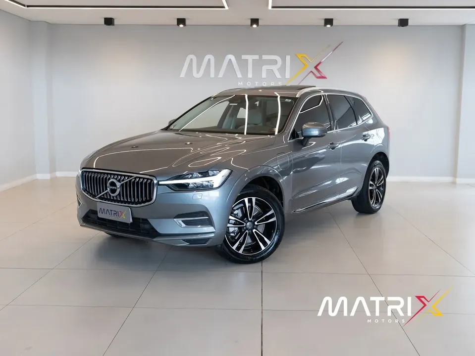 Foto de um volvo xc60