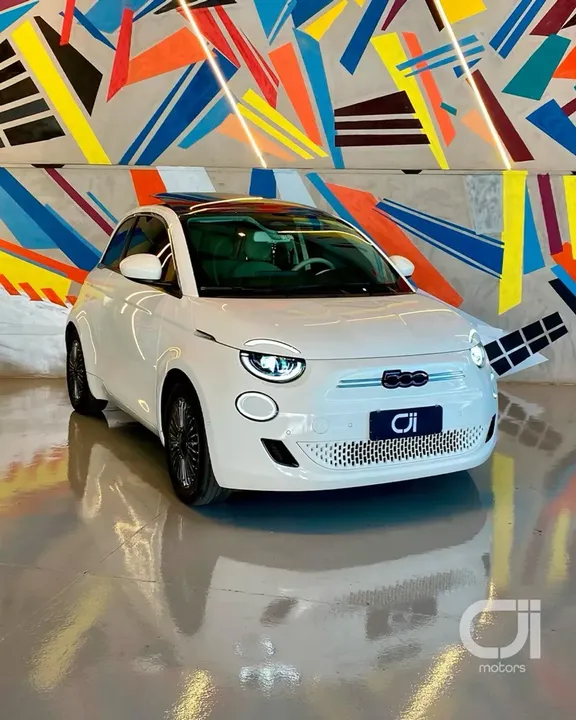 Foto de um fiat 500e