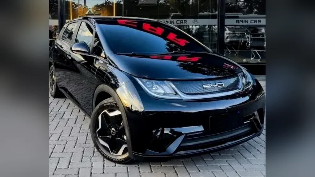 BYD Dolphin
