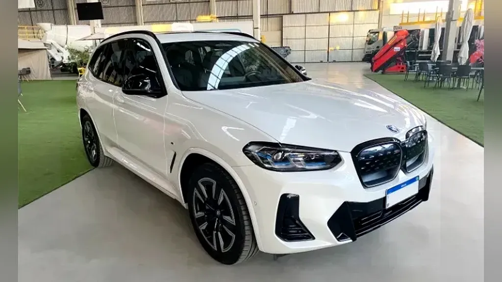 Foto de um bmw ix3
