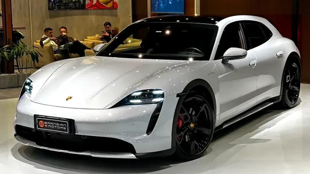 Foto de um porsche taycan