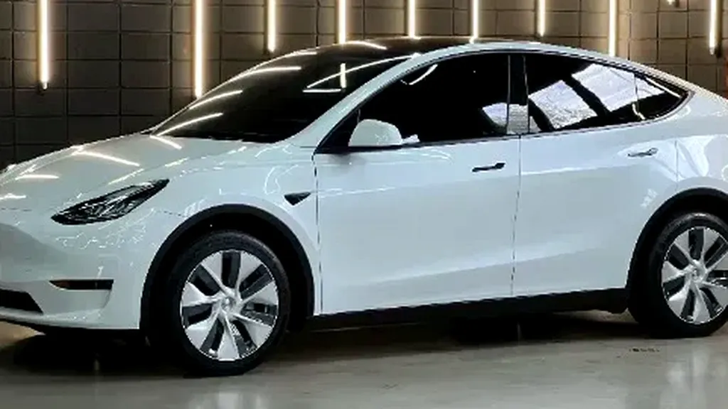 Foto de um tesla model y