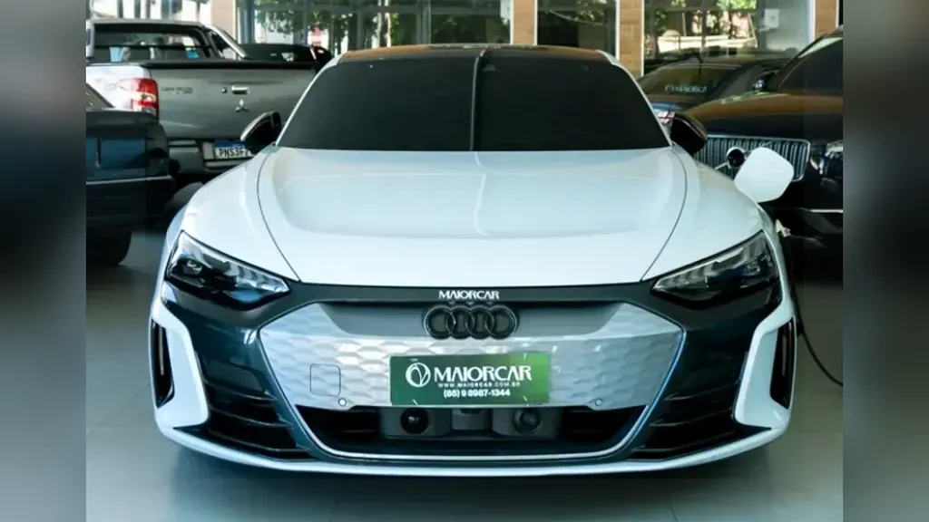 Audi E-tron  GT