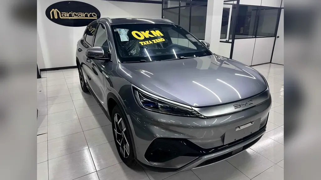 Foto de um byd yuan plus