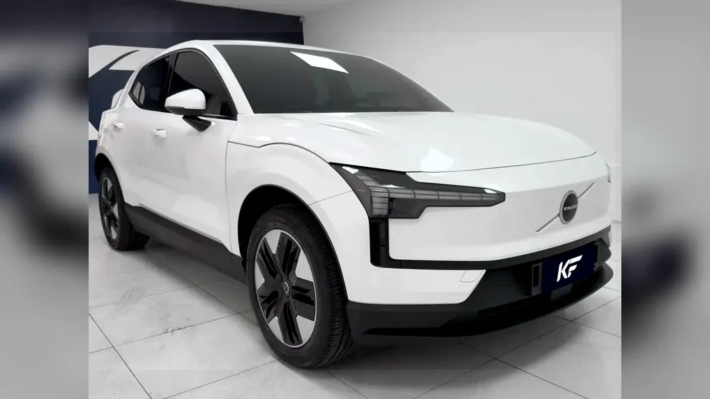 Foto de um volvo ex30