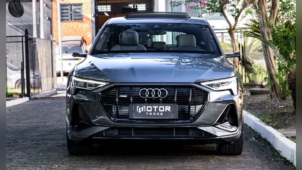 Foto de um audi e-tron sportback