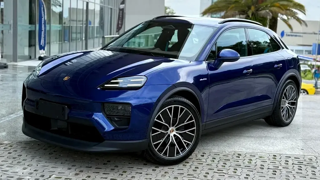 Foto de um porsche macan