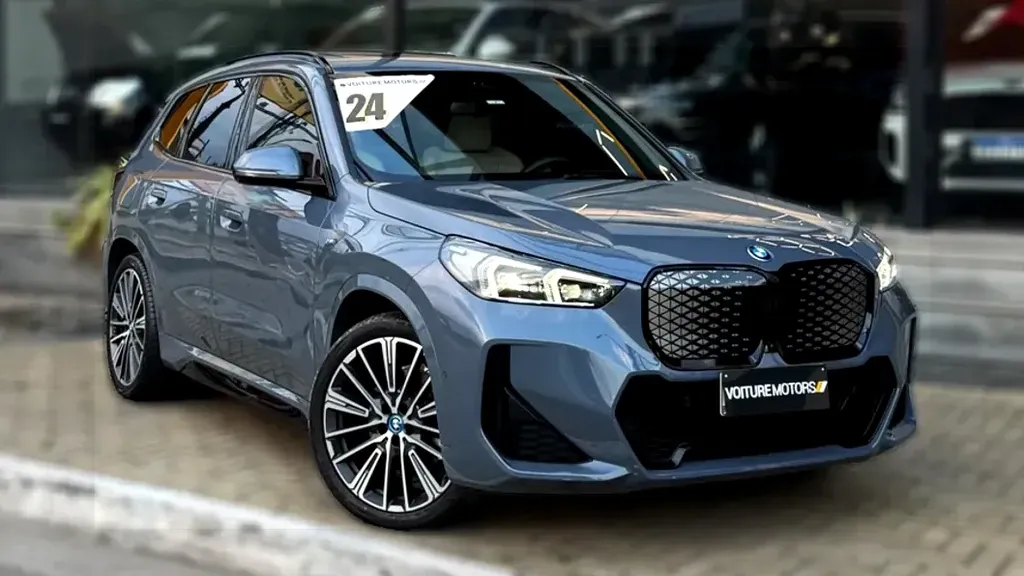 Foto de um bmw ix1