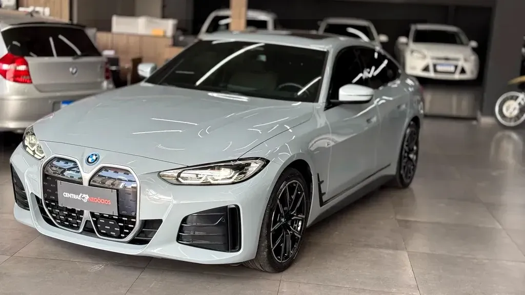 Foto de um bmw i4