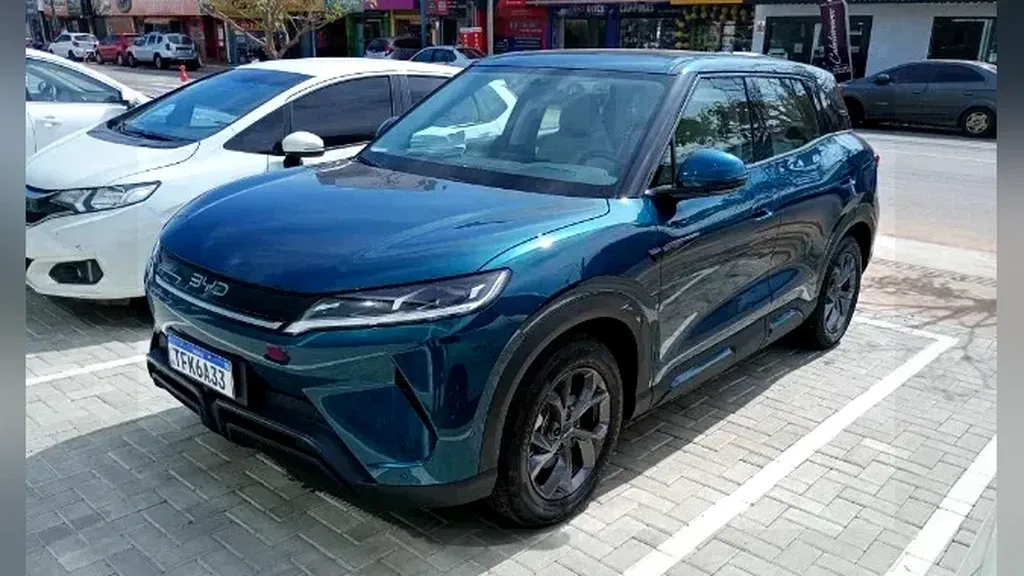 Foto de um byd yuan pro