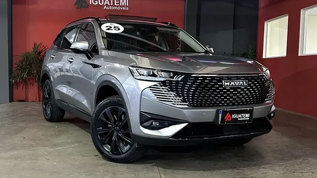 Foto de um gwm haval h6 plug-in hybrid
