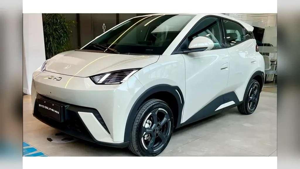 BYD Dolphin Mini