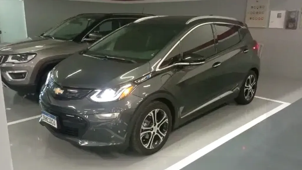 Foto de um chevrolet bolt ev