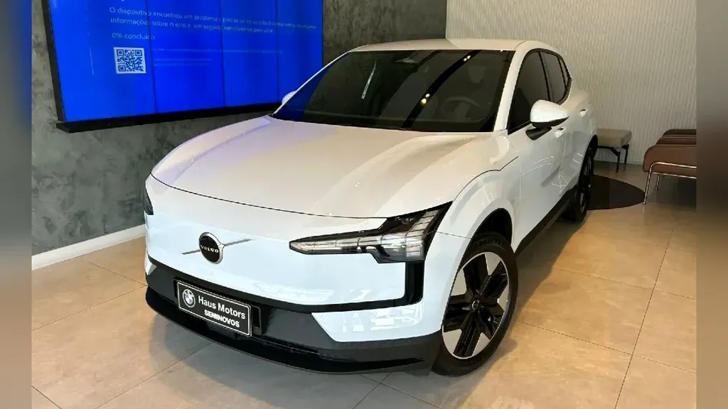 Foto de um volvo ex30