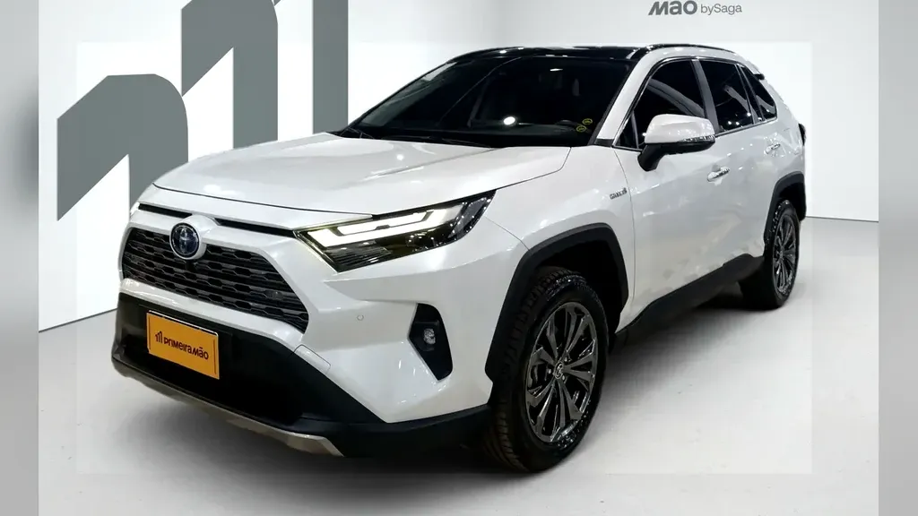Foto de um toyota rav4 ev