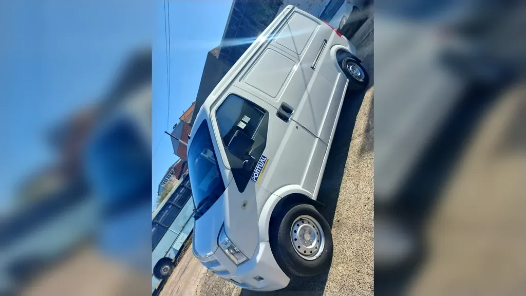 Foto de um dfsk ec35