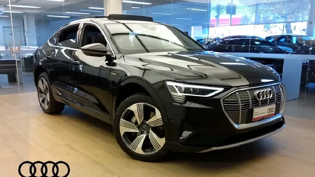 Foto de um audi e-tron s sportback