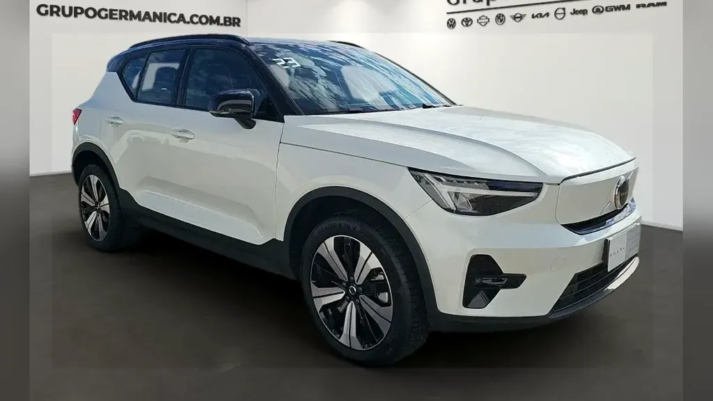 Foto de um volvo xc40 recharge