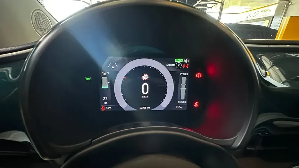 Foto de um fiat 500e