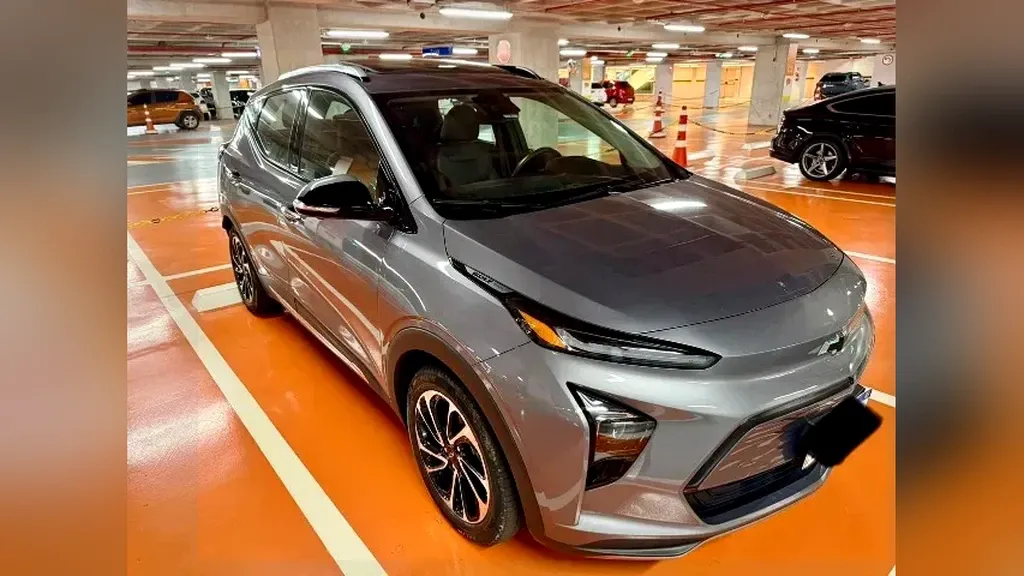 Foto de um chevrolet bolt ev