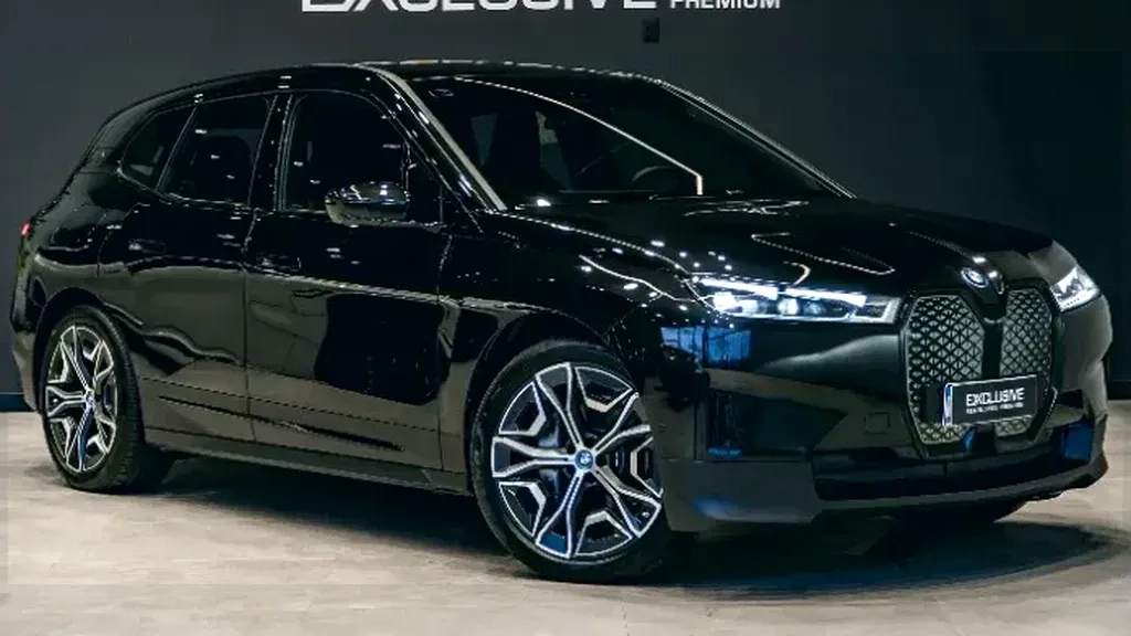 BMW Ix