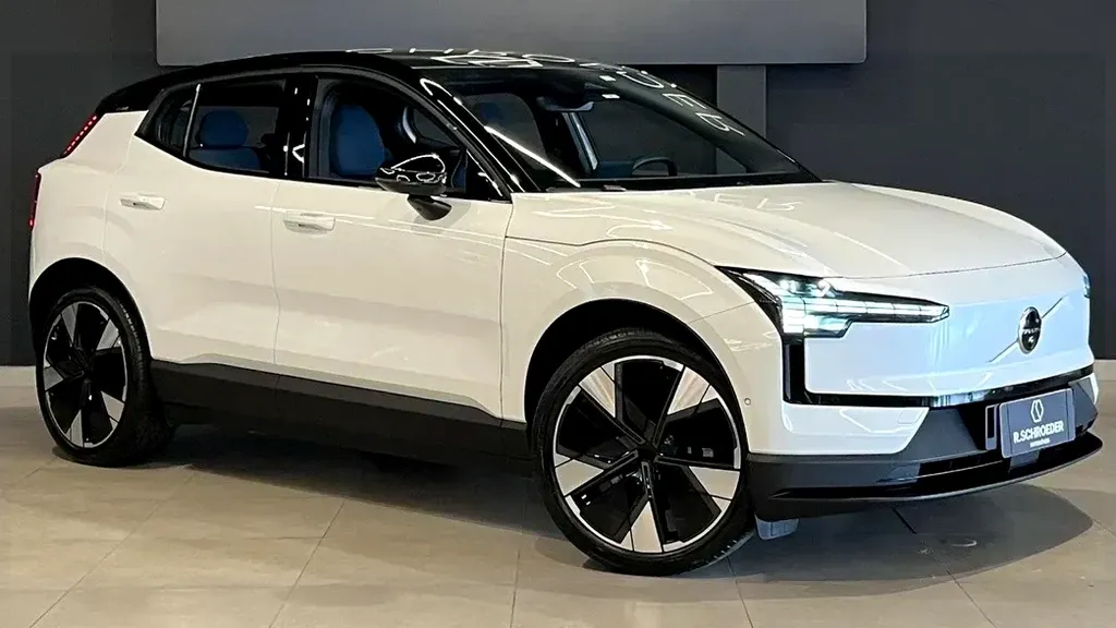 Volvo EX30