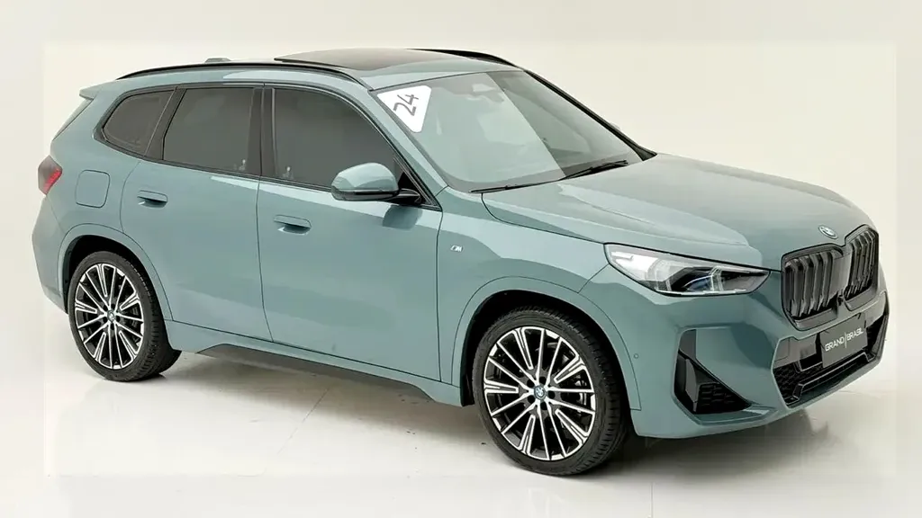 Foto de um bmw ix1