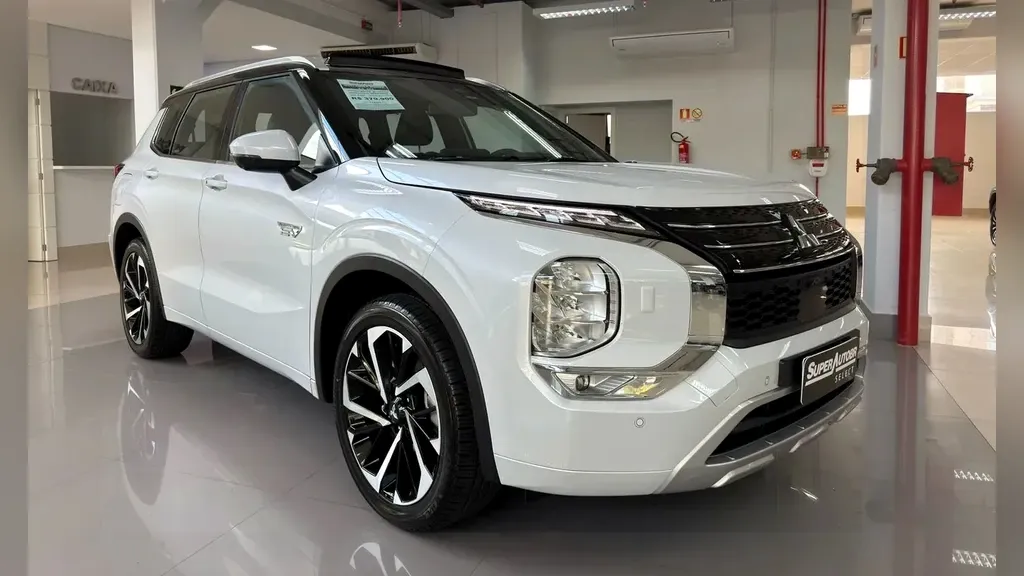 Mitsubishi Outlander Plug-in Hybrid