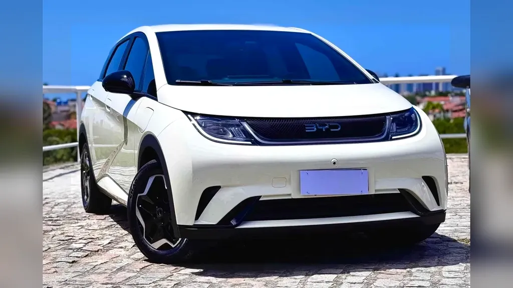 BYD Dolphin