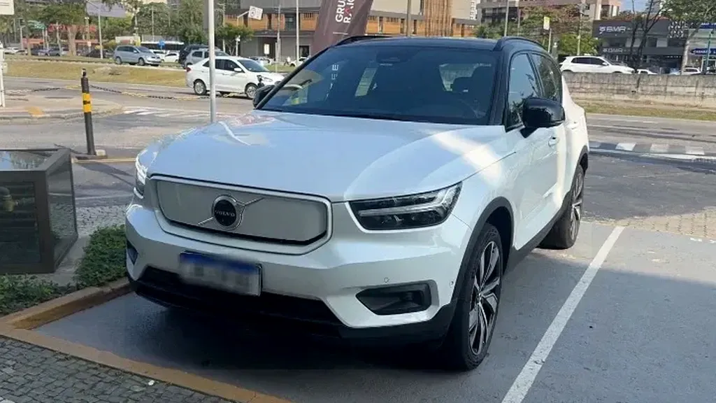 Volvo XC40 Recharge