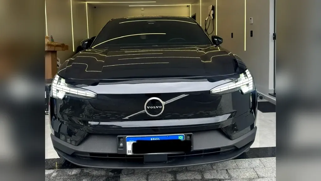 Volvo EX30