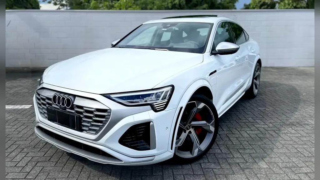 Audi Q8 Sportback E-tron