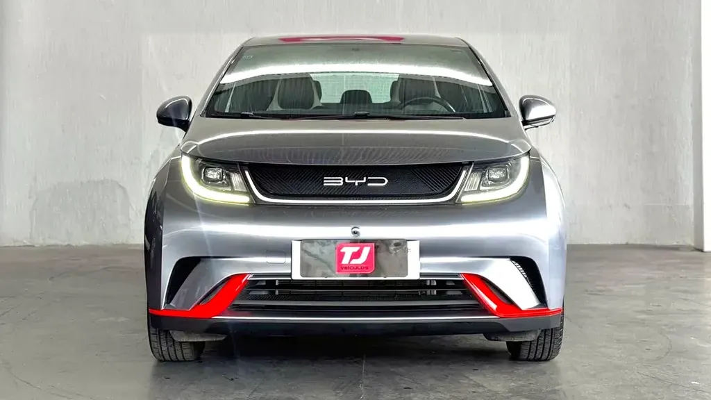 BYD Dolphin