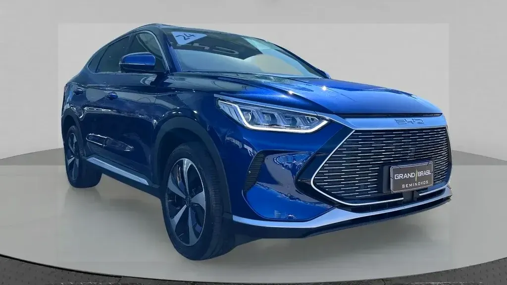 BYD T3