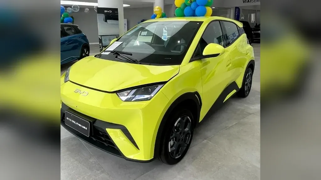 BYD Dolphin Mini